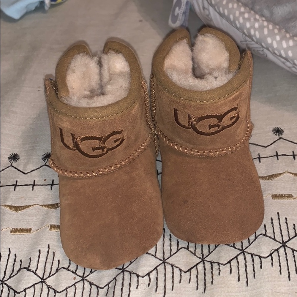 Infant ugg boots